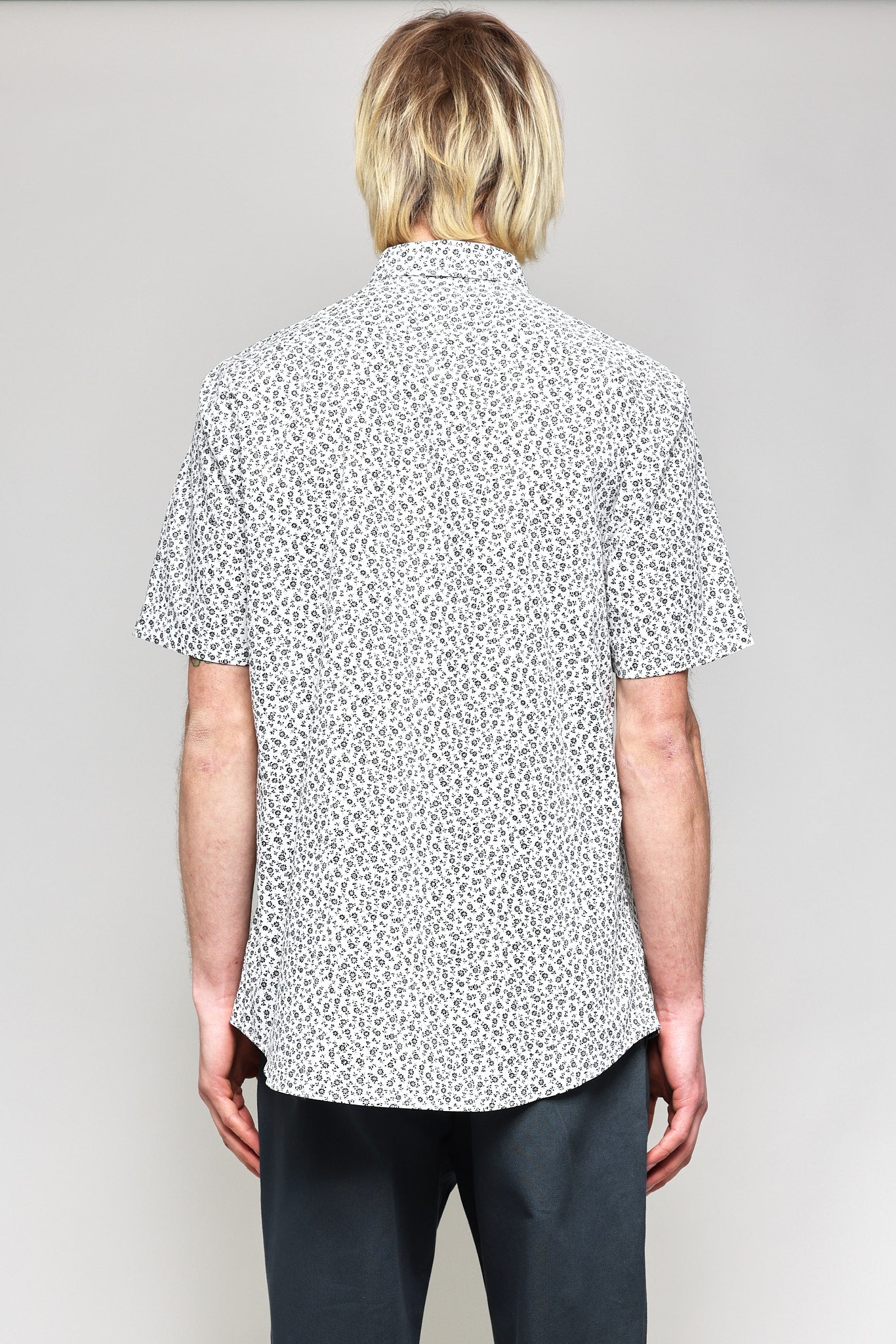 Japanese Peony Print in White and Black 03
