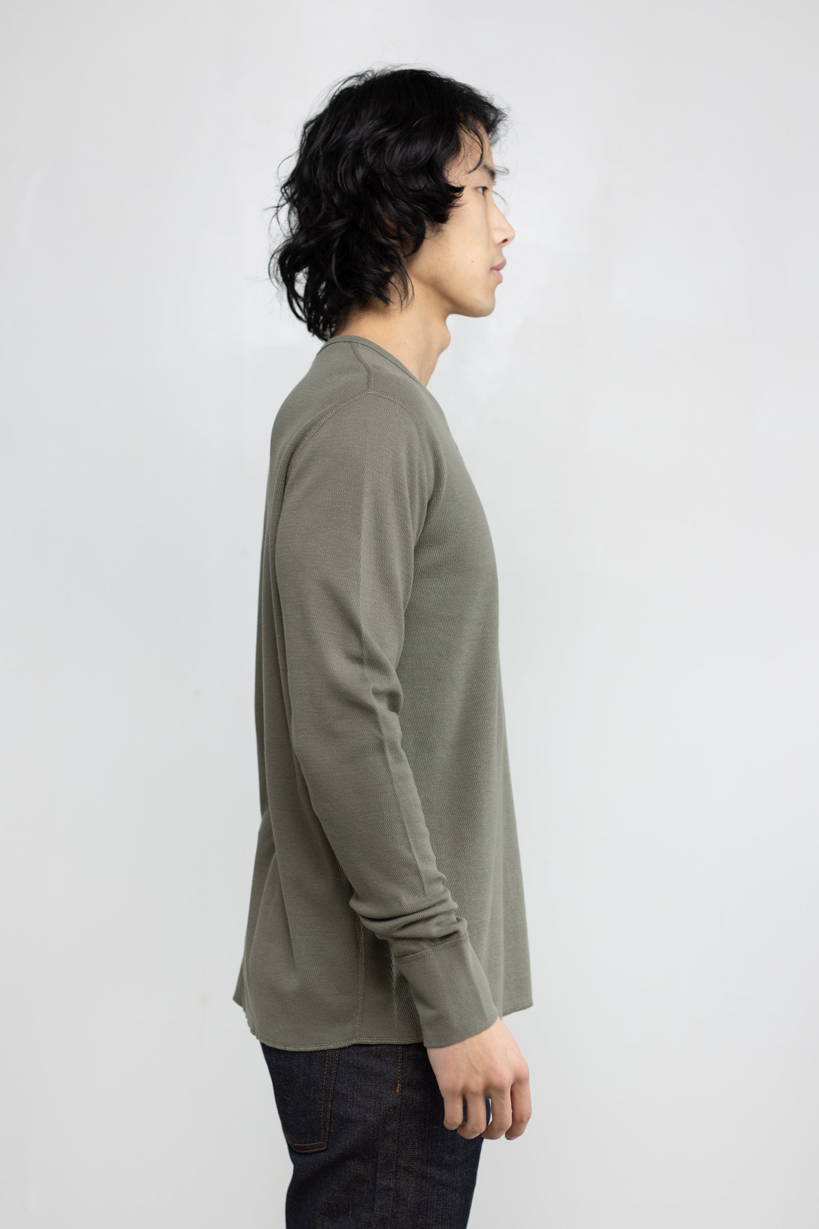 Mesh Thermal L/S Henley in Army Green 04
