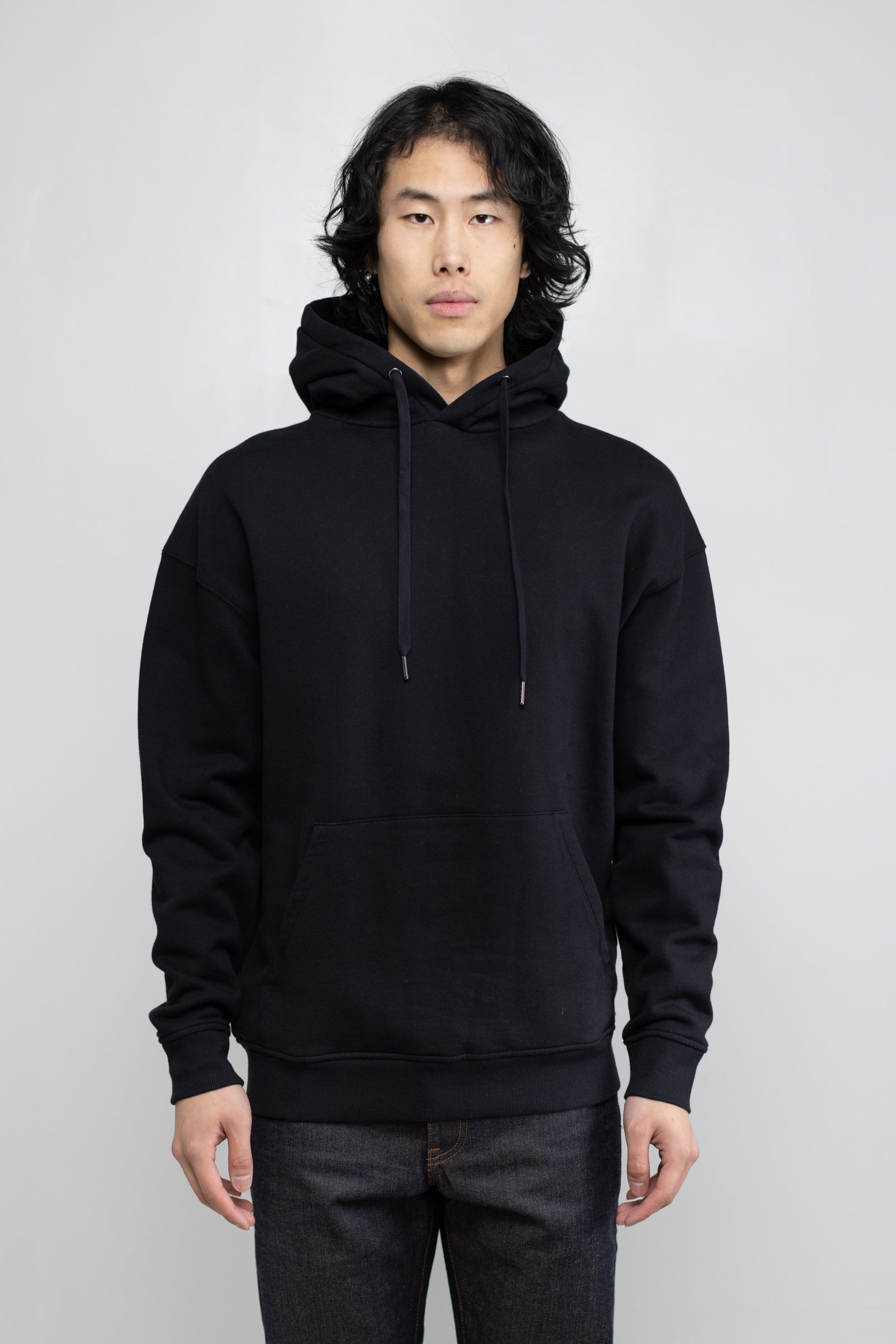 Cotton Fleece Pullover Hoodie in Black 02