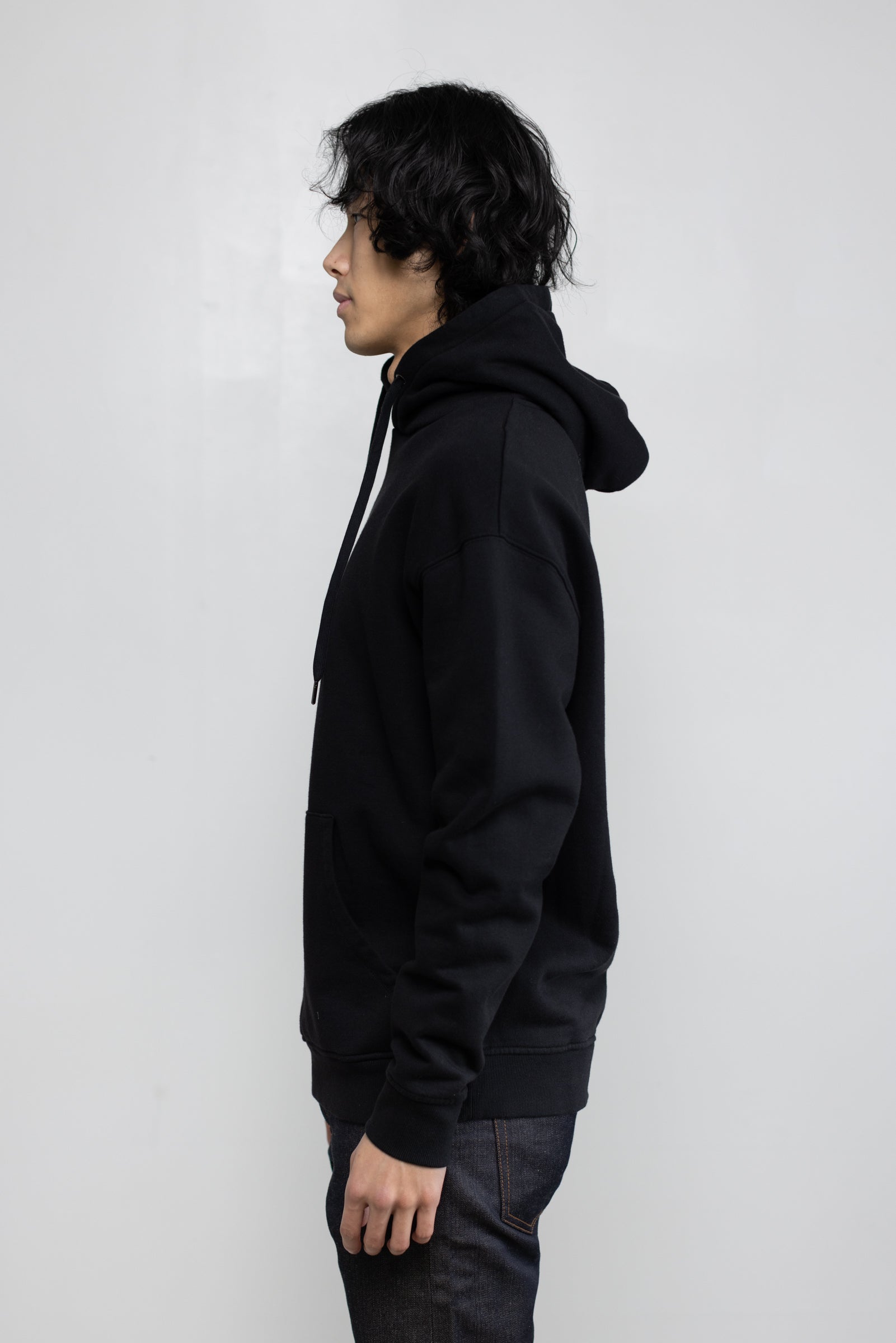 Cotton Fleece Pullover Hoodie in Black 04