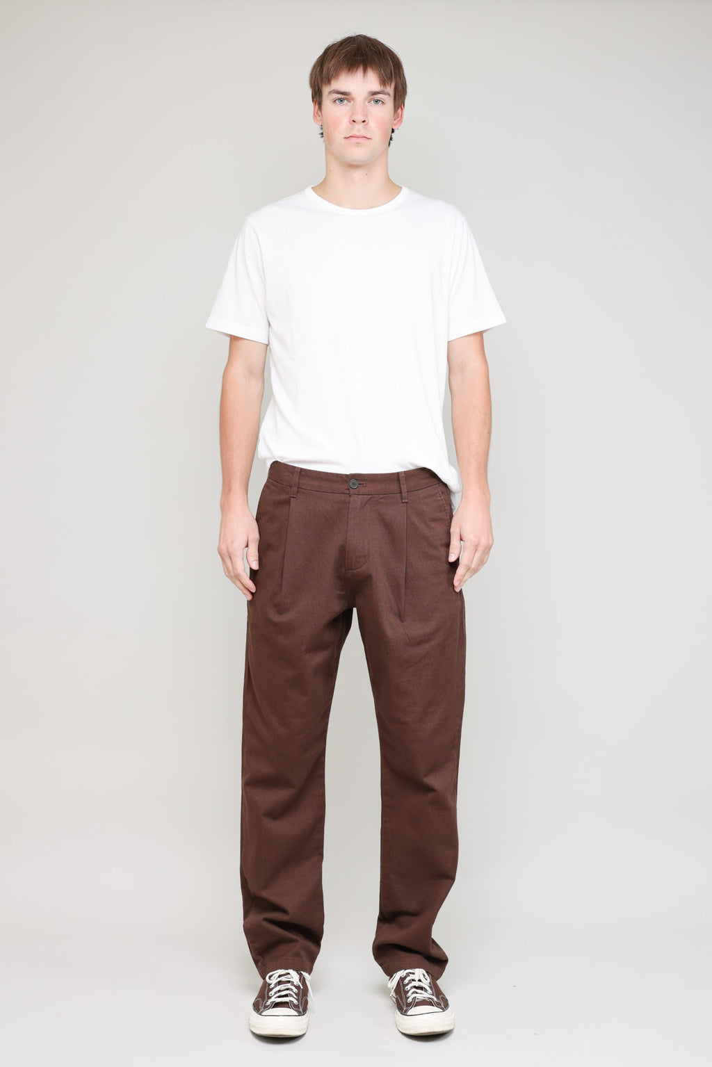 Pleated Chino Classic Tumbler Drill in Brown 02
