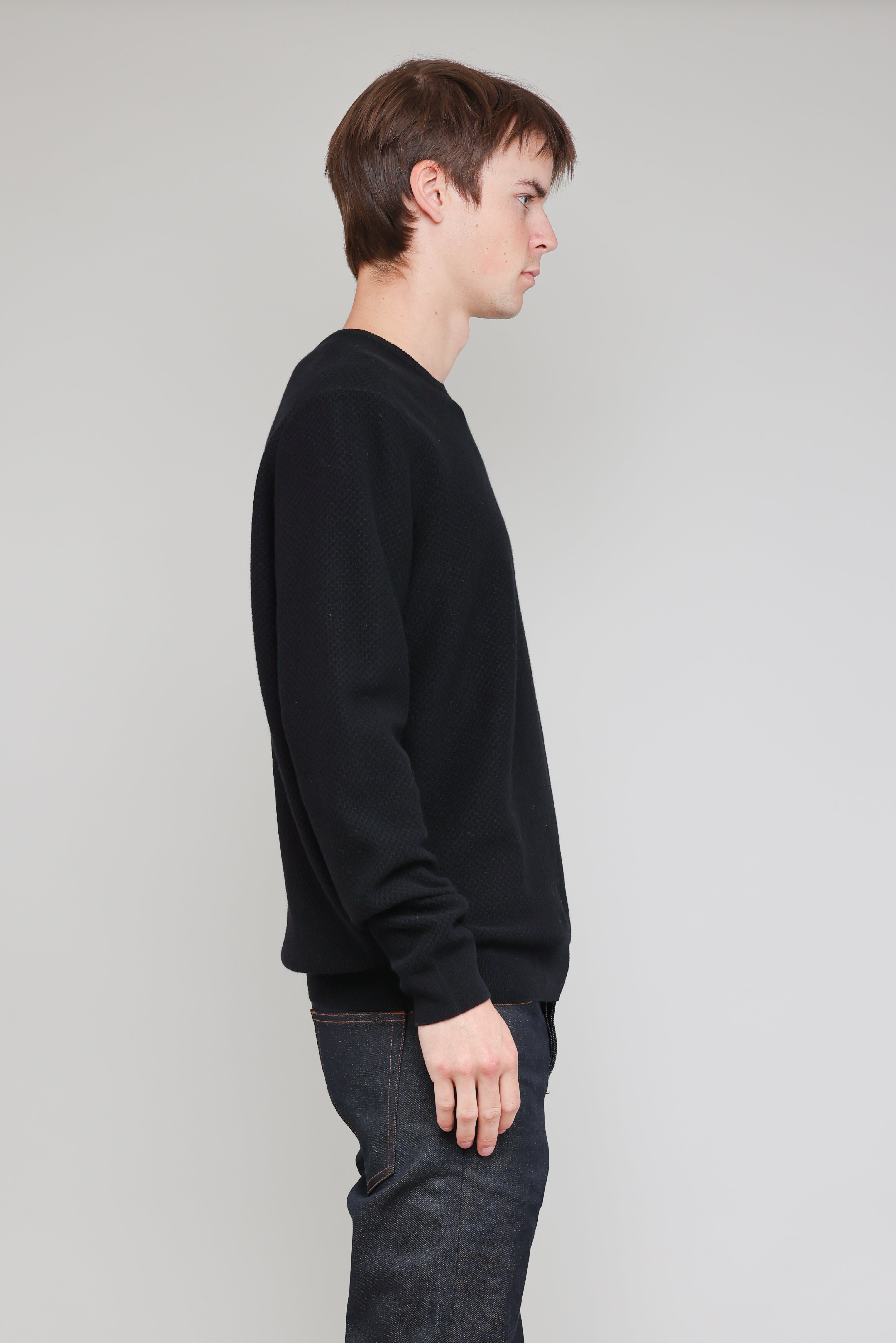 New Wool Honeycomb Stitch Crew in Black 03