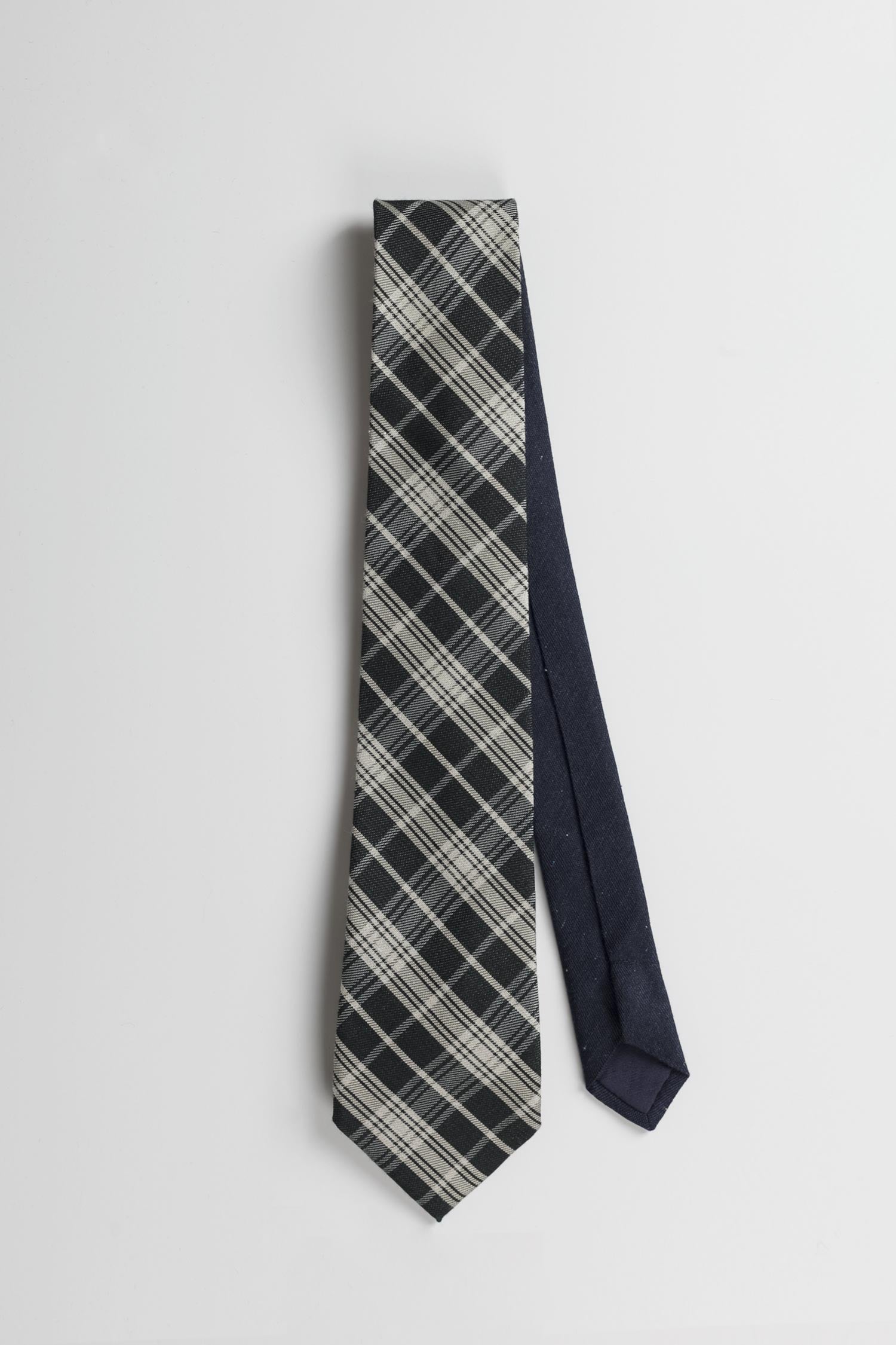 Tie Silk Plaid Navy/White