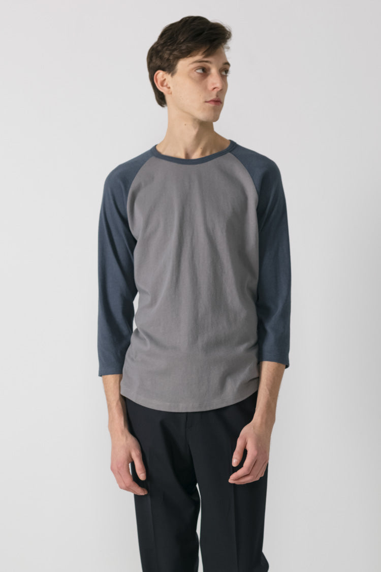 Ready-to-wear Spun Jersey Raglan in Grey / Blue 001