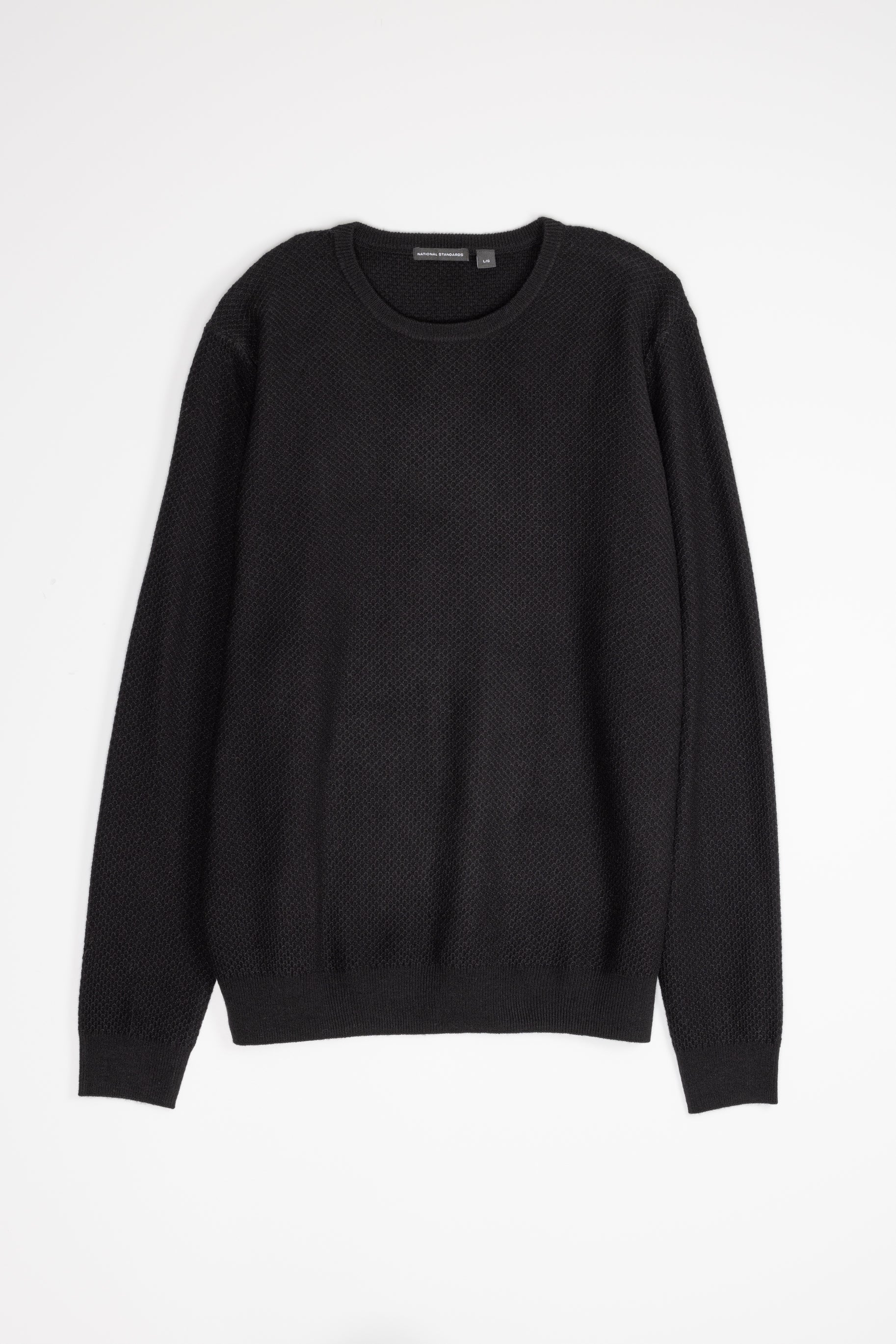 New Wool Honeycomb Stitch Crew in Black 01